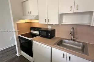 7420 W 20th Ave, Hialeah, FL 33016 - Photo 6