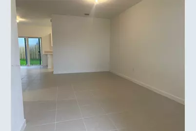 2534 SE 27th Dr #2534, Homestead, FL 33035 - Photo 4