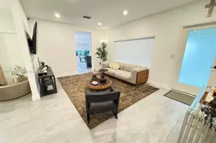 1854 SW 17th St, Miami, FL 33145 - Photo 12