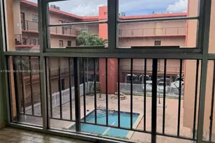 6055 W 19th Ave, Hialeah, FL 33012 - Photo 14