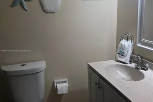 1350 SW 122nd Ave, Miami, FL 33184 - Photo 8