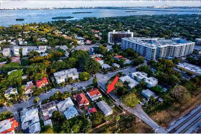 5900 NE 4th Ct, Miami, FL 33137 - Photo 32