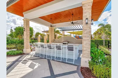 10455 NW 82nd St #4, Doral, FL 33178 - Photo 18