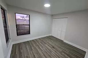 [Address not provided], West Palm Beach, FL 33417 - Photo 6