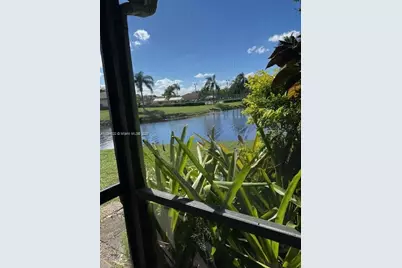 [Address not provided], West Palm Beach, FL 33417 - Photo 14