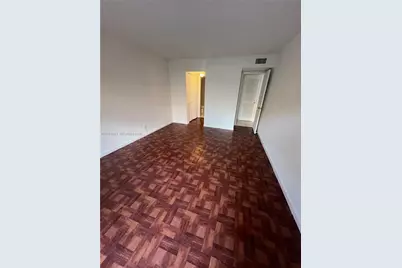 17901 NW 68th Ave #Q103, Hialeah, FL 33015 - Photo 2