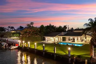 207 Holiday Dr, Hallandale Beach, FL 33009 - Photo 4