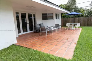 8192 SW 90th Ave, Miami, FL 33173 - Photo 28