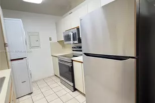 7925 SW 86th St, Miami, FL 33143 - Photo 6