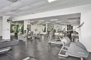 5601 Collins Ave, Miami Beach, FL 33140 - Photo 32