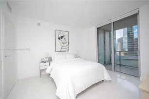 1300 Brickell Bay Dr, Miami, FL 33131 - Photo 12