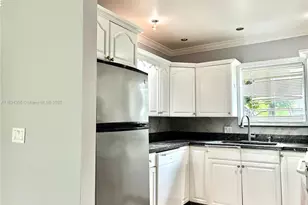 200 S Waterway Dr S, Lantana, FL 33462 - Photo 4