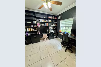 19043 SW 319th St, Homestead, FL 33030 - Photo 6