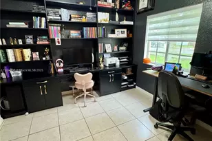 19043 SW 319th St, Homestead, FL 33030 - Photo 6