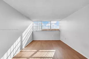 13155 Ixora Ct, North Miami, FL 33181 - Photo 16