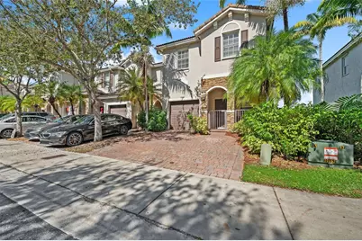 22424 SW 89th Path, Cutler Bay, FL 33190 - Photo 2