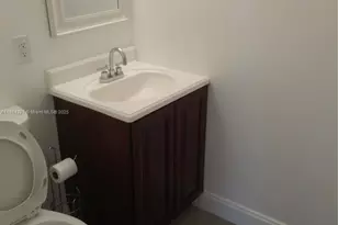 2144 NW 57th Ave, Lauderhill, FL 33313 - Photo 10