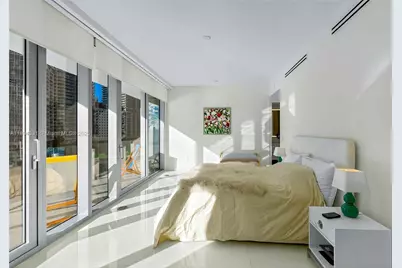 300 Biscayne Blvd Way #501, Miami, FL 33131 - Photo 22