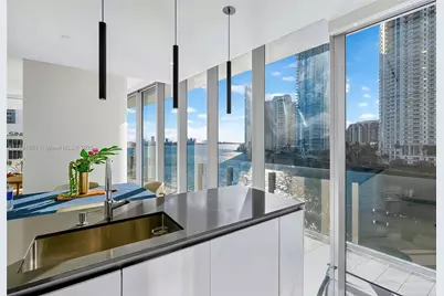 300 Biscayne Blvd Way #501, Miami, FL 33131 - Photo 16