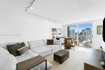 1688 West Ave #1004, Miami Beach, FL 33139 - Photo 2