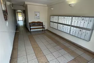 4721 NW 7th St, Miami, FL 33126 - Photo 34