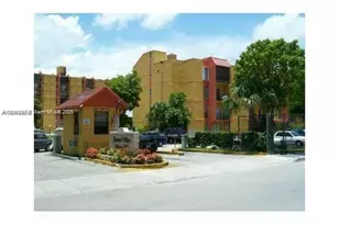 4721 NW 7th St, Miami, FL 33126 - Photo 26