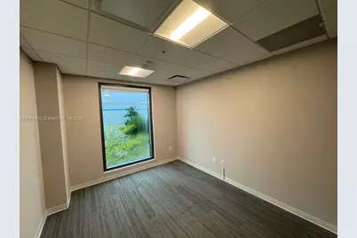 1695 NW 110th Ave #221, Sweetwater, FL 33172 - Photo 4