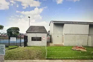 5868 NW 21st St, Lauderhill, FL 33313 - Photo 2