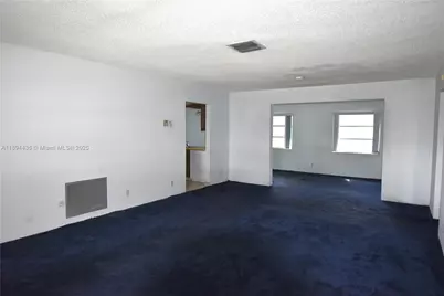 1301 Campanelli Dr, Plantation, FL 33322 - Photo 6