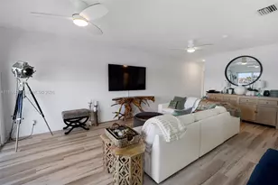 1201 S Riverside Dr, Pompano Beach, FL 33062 - Photo 4