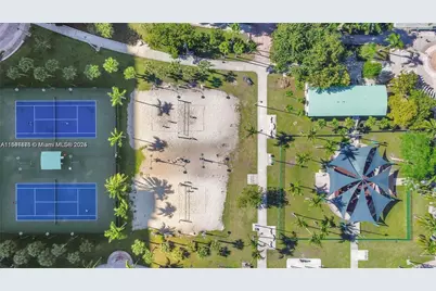 488 NE 18th St #301, Miami, FL 33132 - Photo 4