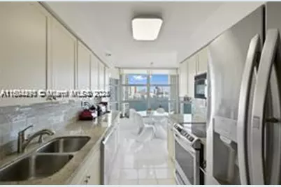 3400 NE 192nd St #1601, Aventura, FL 33180 - Photo 12