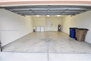 19949 Lake Vista Circle, Lehigh Acres, FL 33936 - Photo 26