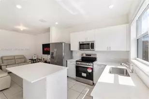 29254 SW 163rd Ct, Homestead, FL 33033 - Photo 2