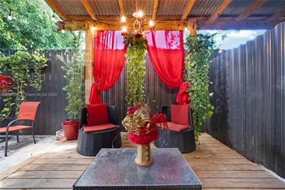 1121 NW 29th St, Miami, FL 33127 - Photo 38