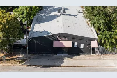 1121 NW 29th St, Miami, FL 33127 - Photo 1
