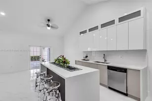 14820 NW 87th Ct, Miami Lakes, FL 33018 - Photo 14