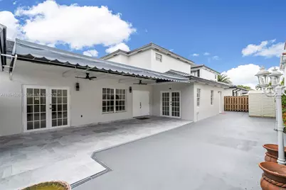 14820 NW 87th Ct, Miami Lakes, FL 33018 - Photo 8