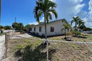 5181 NE 17th Ave, Pompano Beach, FL 33064 - Photo 2