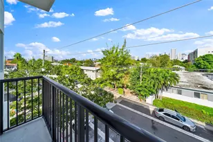 530 SW 11th Ave, Miami, FL 33130 - Photo 18