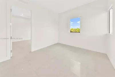 530 SW 11th Ave #201, Miami, FL 33130 - Photo 12