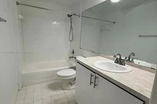 5091 NW 7th St, Miami, FL 33126 - Photo 8