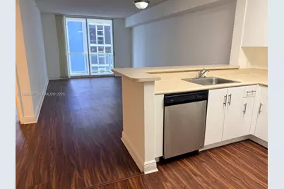 5091 NW 7th St #803, Miami, FL 33126 - Photo 4