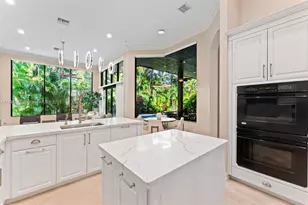 10775 Blue Palm St, Plantation, FL 33324 - Photo 20