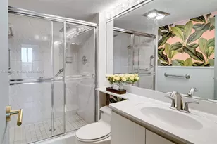 100 Bayview Dr, Sunny Isles Beach, FL 33160 - Photo 20
