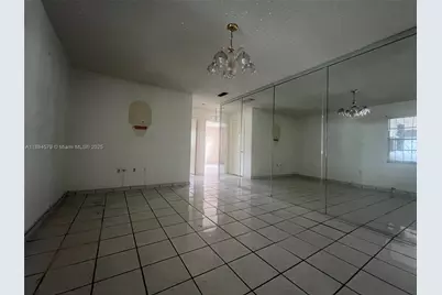 1250 W 26th Pl #208, Hialeah, FL 33010 - Photo 6