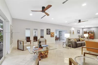 1128 W Cypress Dr #V-15, Pompano Beach, FL 33069 - Photo 30