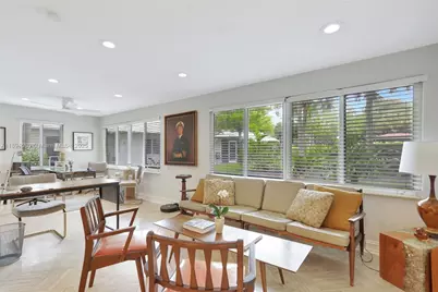 1128 W Cypress Dr #V-15, Pompano Beach, FL 33069 - Photo 32