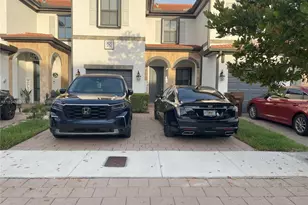 10390 W 33rd Ln, Hialeah, FL 33018 - Photo 1