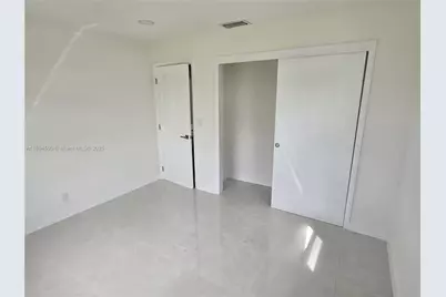 600 SW 8th Pl, Boynton Beach, FL 33426 - Photo 6